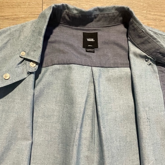 Vans Button Up Shirt - Picture 3 of 4